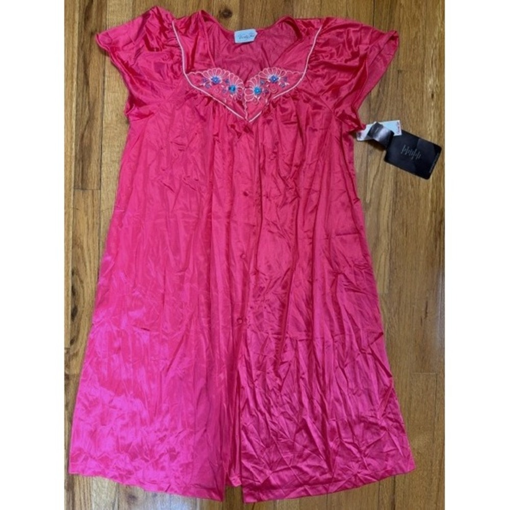 Vintage pink nightgown housecoat button front embroidery Vanity Fair size L